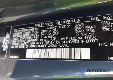 2021 Volvo Xc60 T5 Momentum z USA, uszkodzony, nr VIN YV4102RK6M1861653